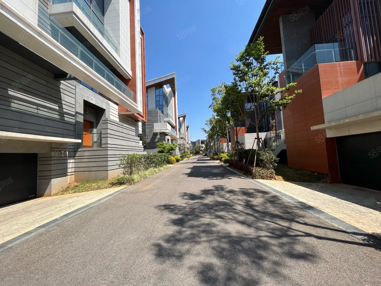 【10图】滇池国际会展旁 滇池300米 独栋别墅 花园三百平,山海荟-昆明