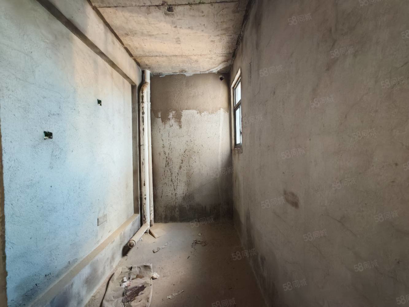 华泰花苑6室2厅2卫192㎡南北98万