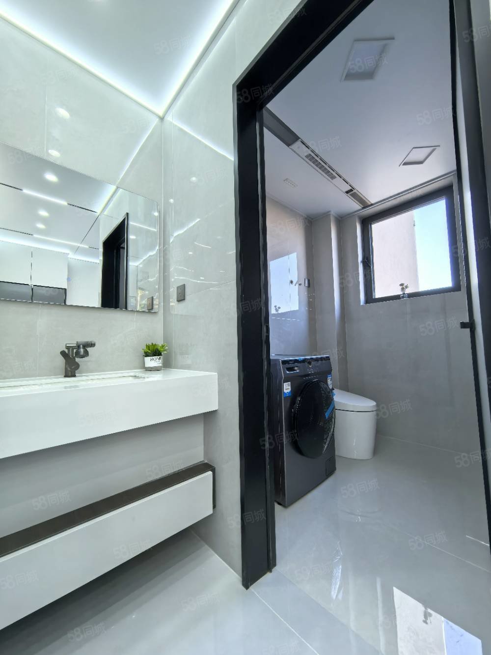 星河万源蓝湾3室2厅2卫133.36㎡南北73.8万