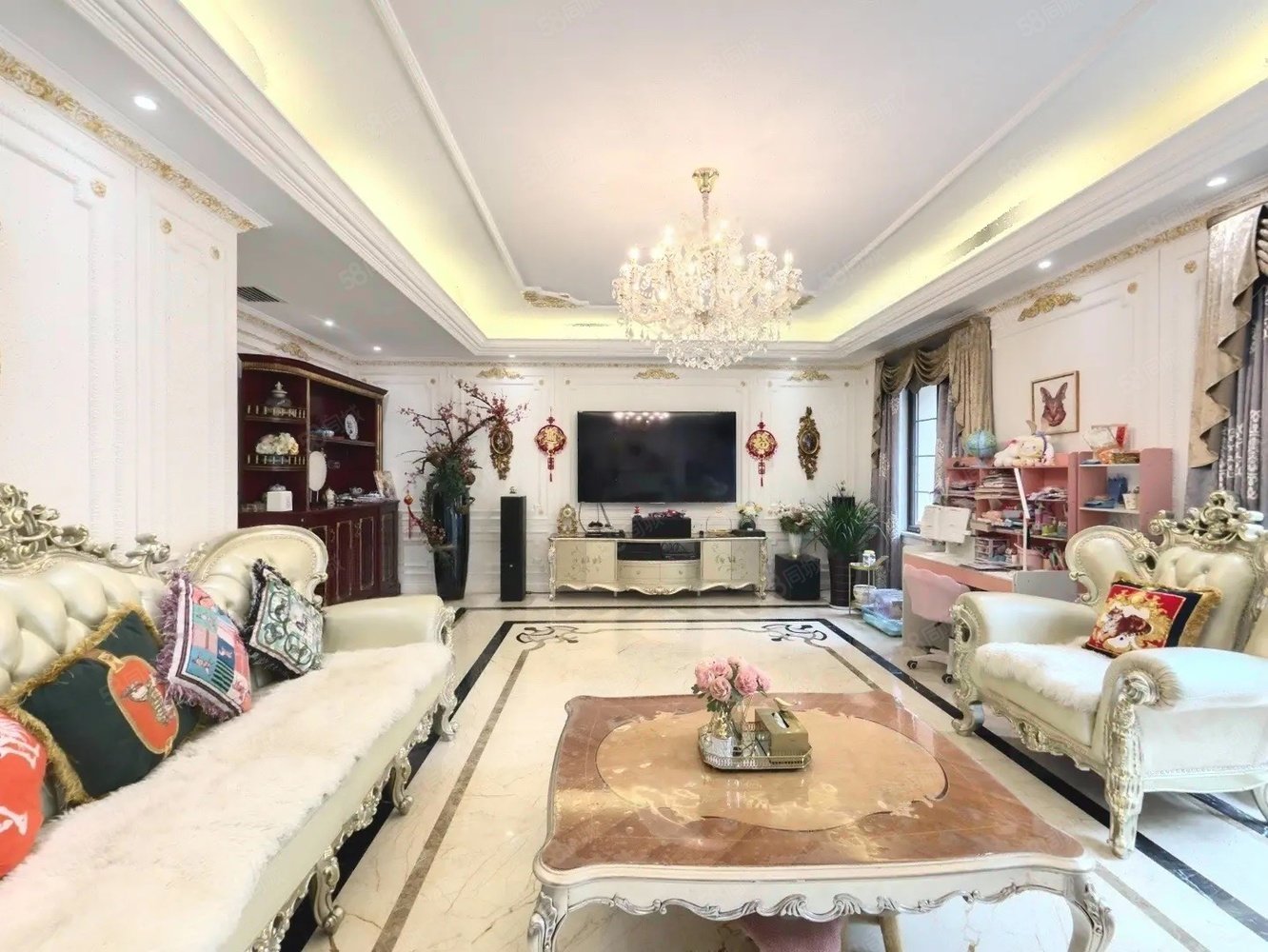 中建紅杉溪谷(東區(qū))6室2廳4衛(wèi)210.55㎡南北1888萬