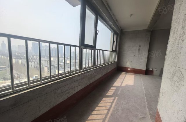 众成和悦府3室2厅131.8㎡108.9万二手房图片