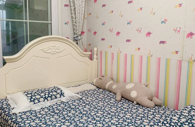 精装修，全明户型，送车位，送家具，送地下室，价格可议