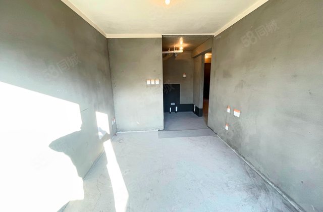 华润置地荣华府2室1厅54㎡28万二手房图片