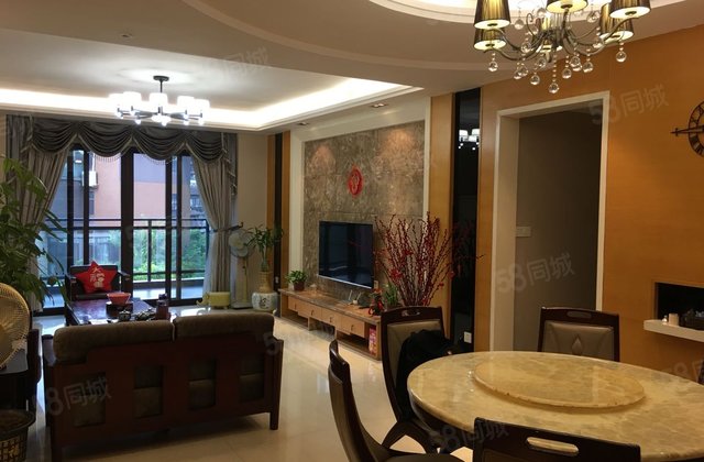 南枫碧水花城4室2厅145㎡138万二手房图片