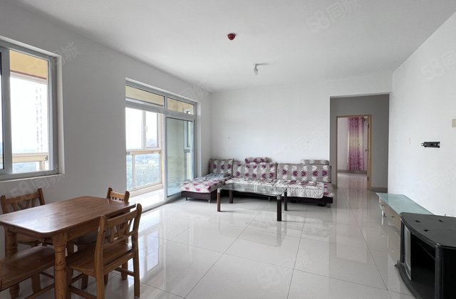 财干路东头，可按揭，大三居，诚心出售，金田阳光，