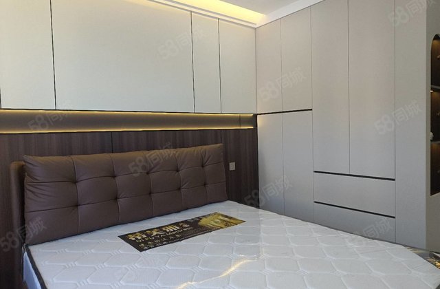 隆府尚苑2室1厅1卫75㎡南北34.8万