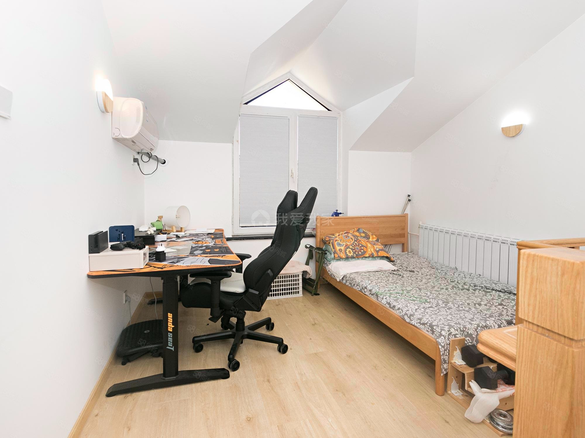 北小園3室2廳2衛(wèi)112.26㎡南北335萬