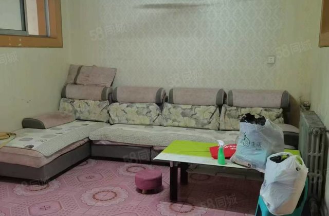 文轩中学，二实验  ，区委单位家属院，停车方便