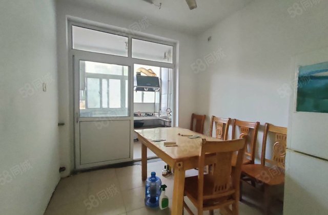 湖边1楼带院 独门独院 正规3室2厅带配房实验文轩湖西家属院