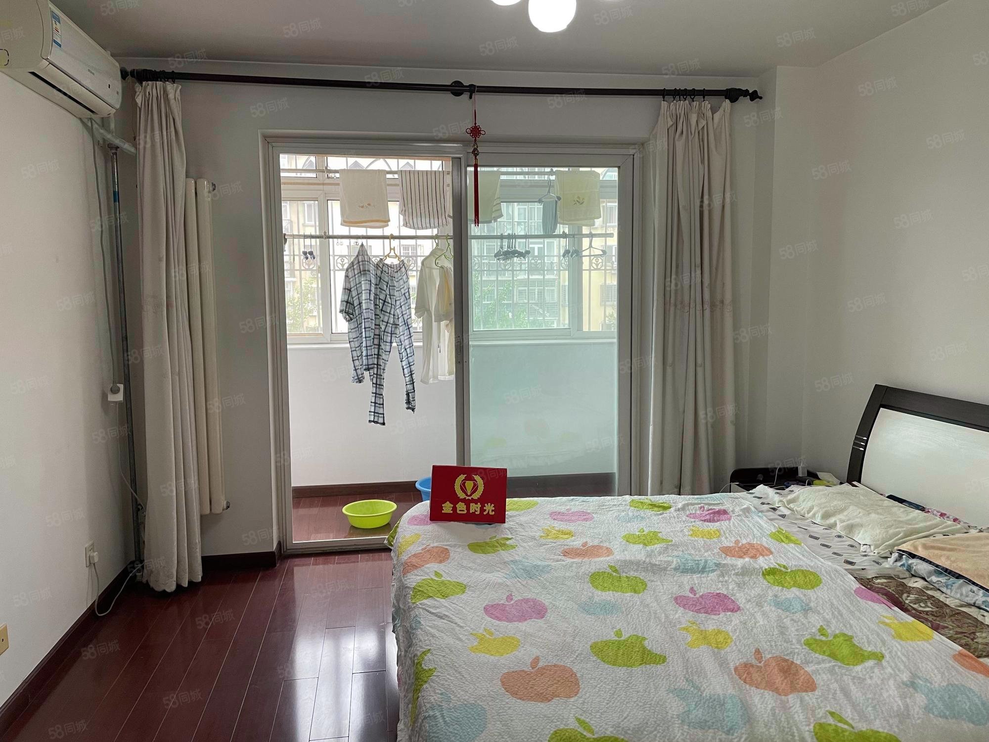 京溪小區(qū)3室2廳2衛(wèi)136.88㎡南北88萬