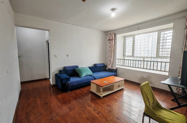 价低同户型10个  大学城 18楼共24 三室 免大税带储