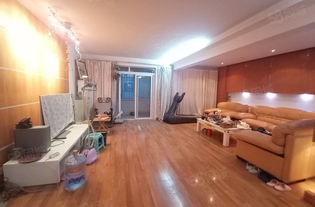 金鸿花园(北区)3室2厅155.36㎡119万二手房图片