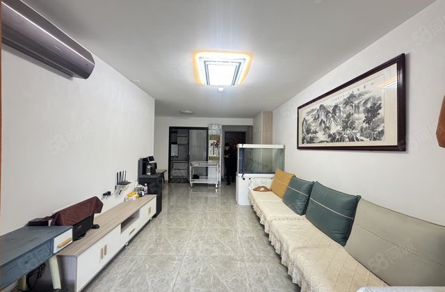 出售莲湖新城北区三室住宅 次新小区 小区环境优美