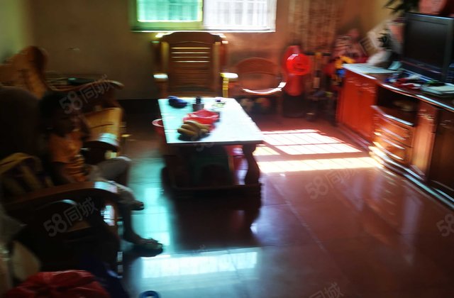 建设局宿舍生活区3室2厅98㎡80万二手房图片