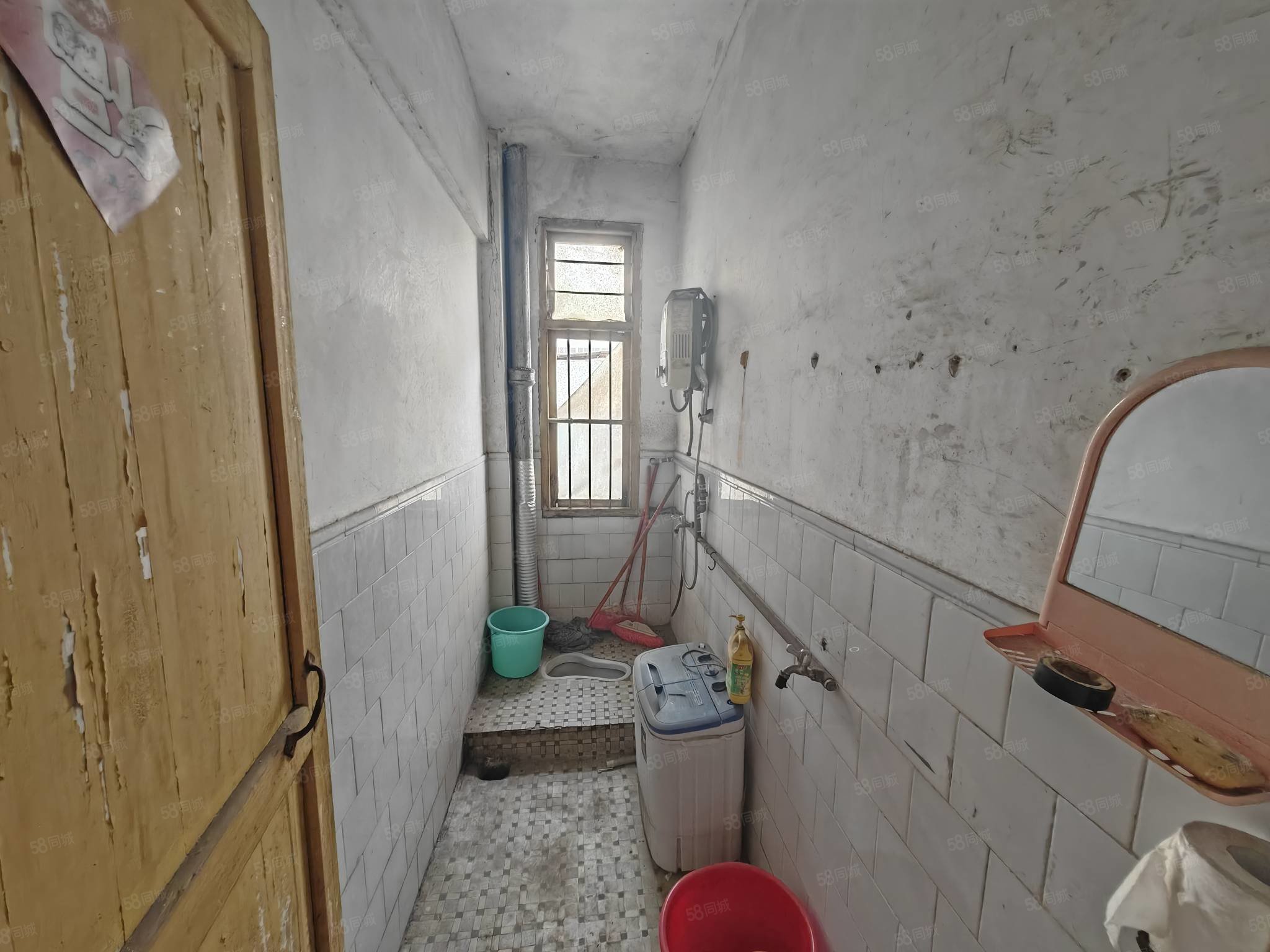 向阳小区2室1厅1卫31㎡南7.8万