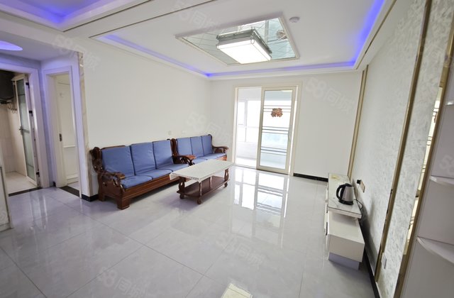 阿卡前排双阳台 精装婚房大三室 东边户 免大税带车位储藏室