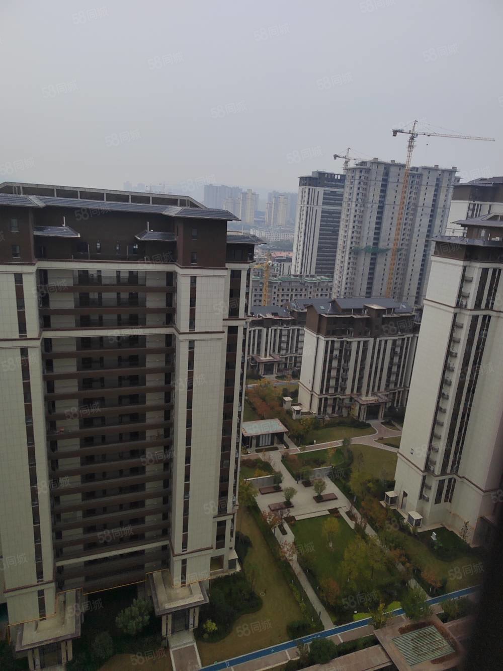 全明户型,毛坯,135平,证在手可按揭,宏帆人和府-渭南58同城