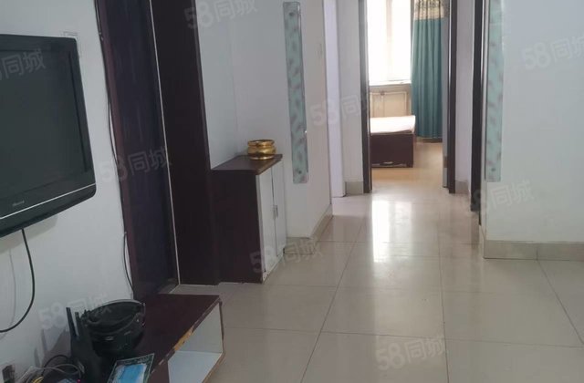 看房随时 朝南 交通便利 医疗配套成熟 诚心出售 送地下室