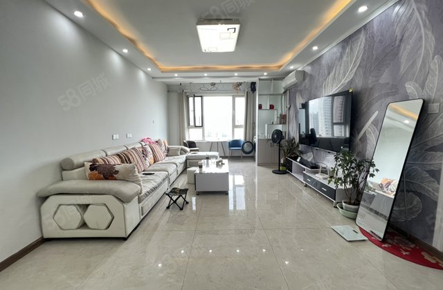 急！三室两厅！民生凤凰城11号院！送储！  培文新一中外国语