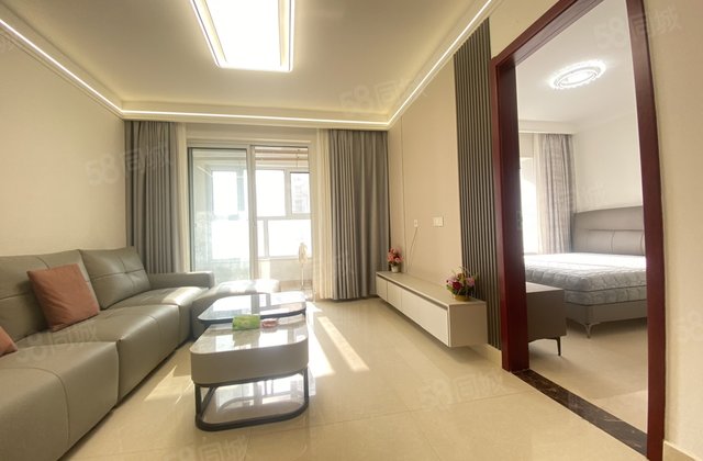 阿尔卡迪亚带车位储藏室 精装修两室 婚房 拎包入住靠水岸花语