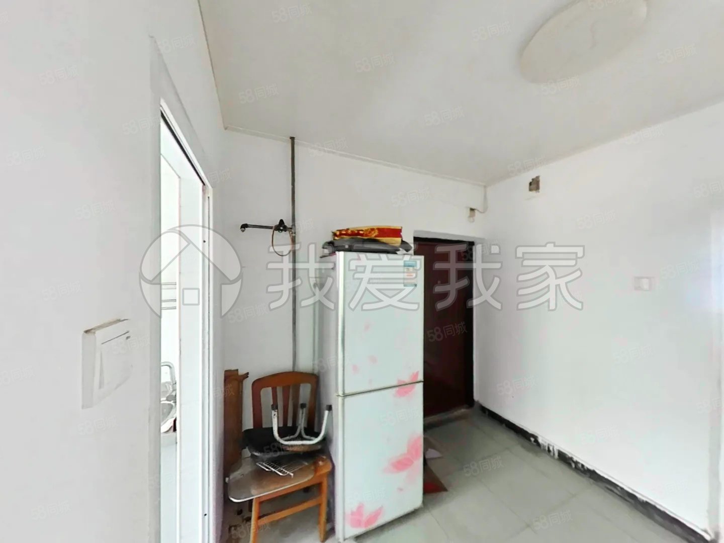 東風南里3室1廳1衛(wèi)69.59㎡東西48萬