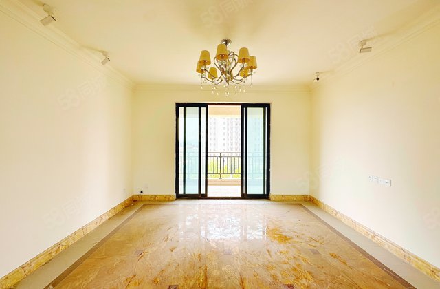 郑州碧桂园芷兰湾4室2厅143㎡69万二手房图片