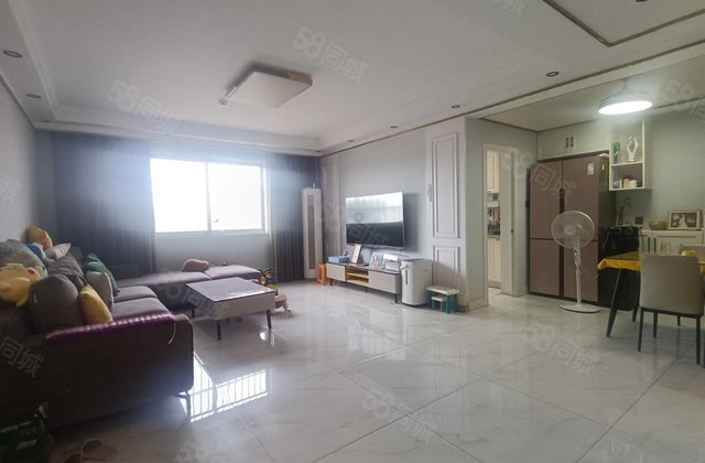 万达广场信合花苑(东昌府) 低价出售精装好房 电梯房 双卫