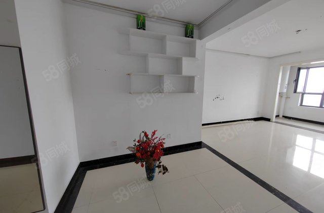 诚售！中央帝景  公园附近   前排 储藏室 看房方便