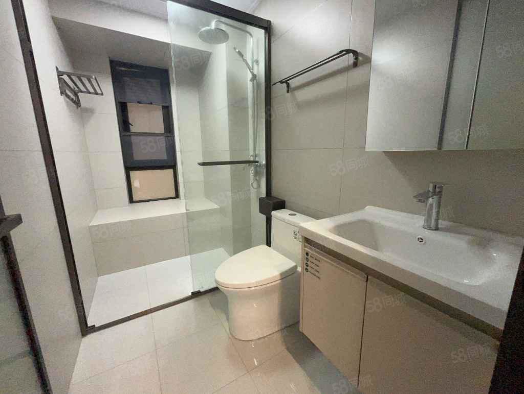 应城市碧桂园云玺3室2厅2卫107㎡南68.8万