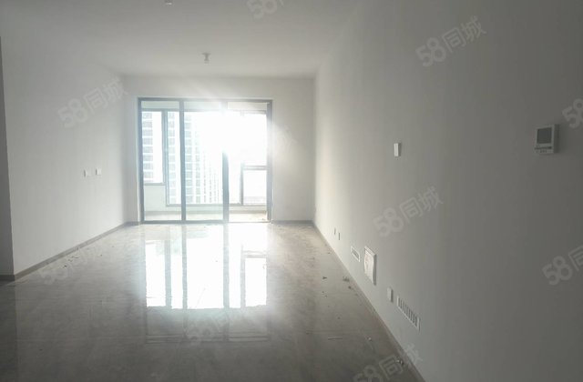 区政府 实验附近 城市芳华 新房未住 好楼层 双阳台看房方便