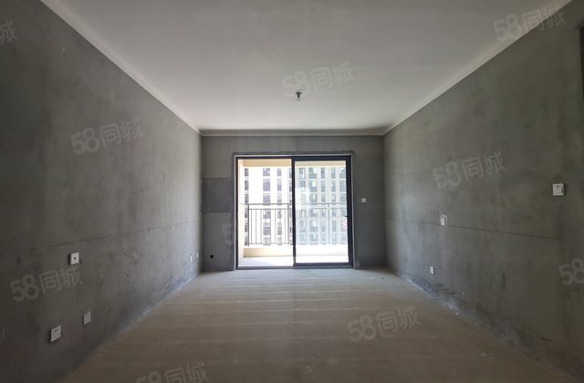 中梁壹号院3室2厅126㎡68万二手房图片