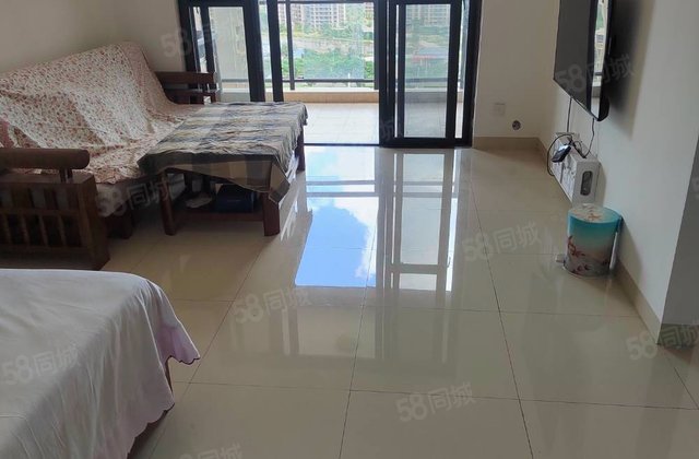 南海之滨1室1厅60㎡38万二手房图片