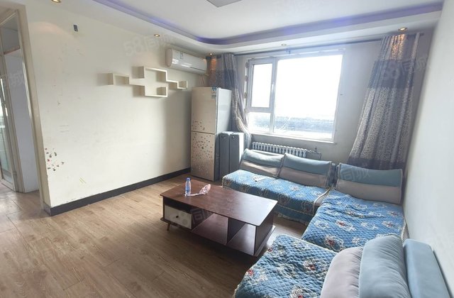 出门就是文轩中学老   东着急卖龙山花园边户全明户型好楼层