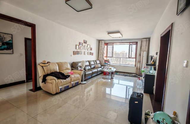 金柱大学城四室两卫  价急卖 带车位储藏室免大税 可按揭