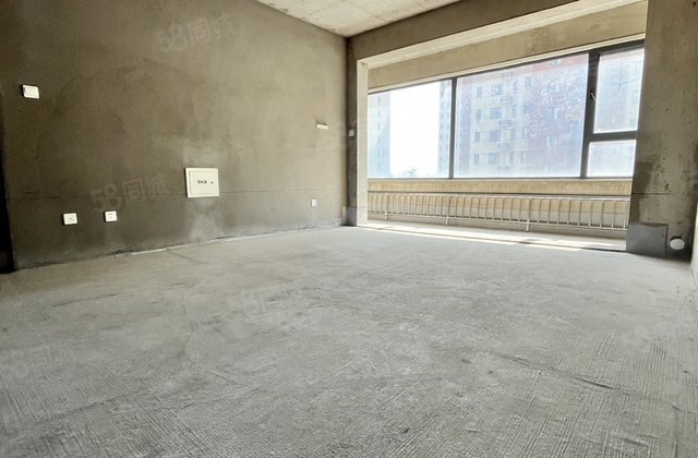 鲁商知春湖乐活园(公寓住宅)4室2厅145㎡62万二手房图片