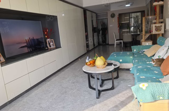 伯爵公馆2室1厅73㎡56万二手房图片