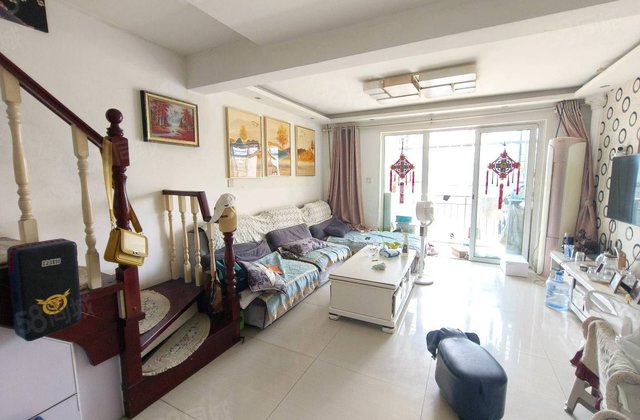 当代国际  民水民电  复式  精装2室