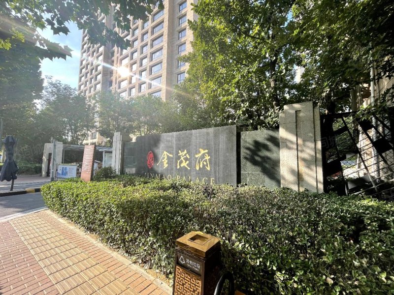 广渠金茂府(西区商住楼)1室1厅1卫77㎡东北450万