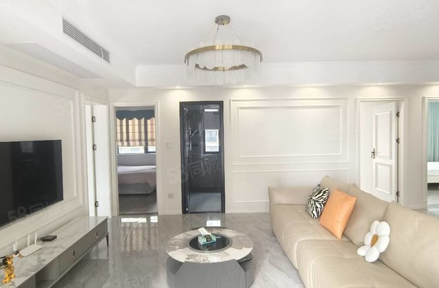 联投银河公园4室2厅122㎡79.8万二手房图片