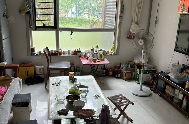 荣盛水岸花语(一期)3室2厅1卫送地下室满五  房东直卖