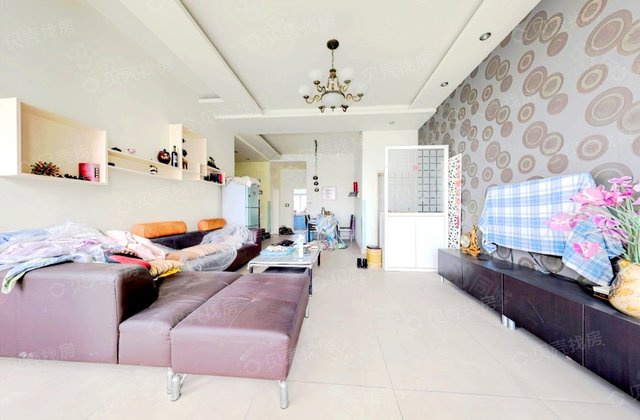 锦绣天骄4室2厅146.72㎡105万二手房图片