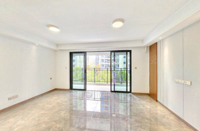 江悦和鸣4室2厅143㎡200万二手房图片