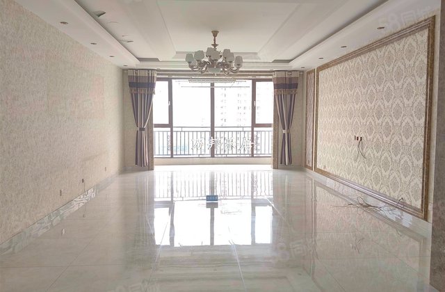 永宁花园4室2厅215.3㎡135万二手房图片