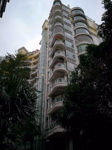 丽日豪庭 地铁近 环境优美 首付低 带学位 送车位