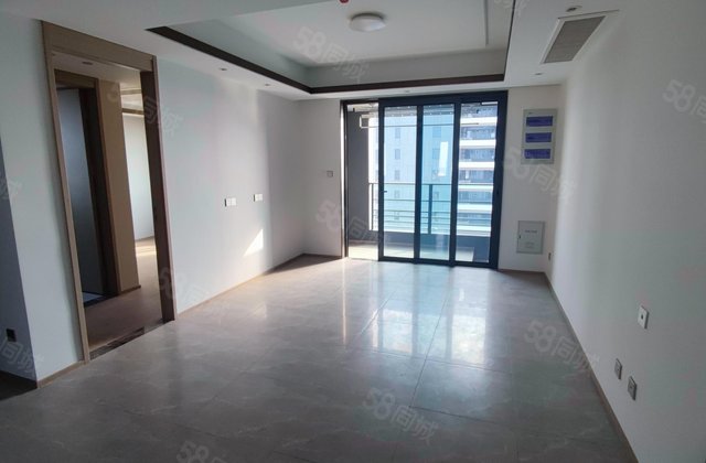 大安风华3室2厅111㎡150万二手房图片