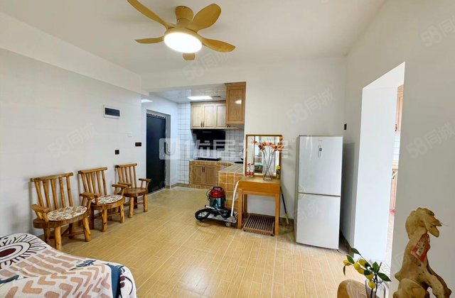 城市杰座1室1厅68㎡80万二手房图片