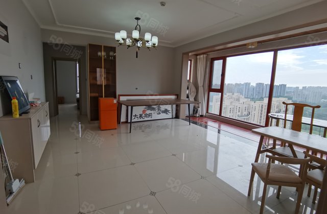 金田阳光城精装3室边户55万！送储