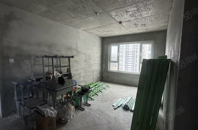 鸿远雲景3室1厅103㎡52万二手房图片