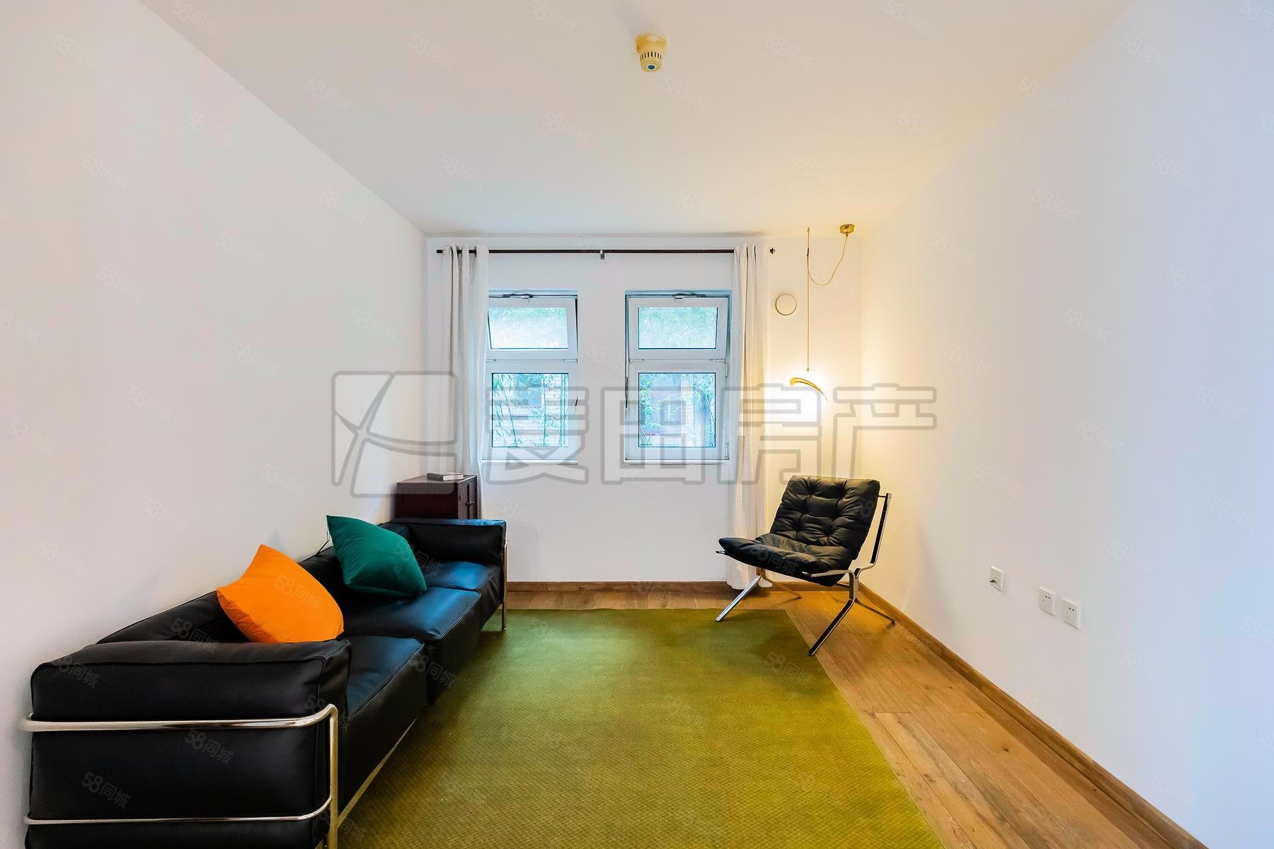 歐陸苑4室3廳3衛(wèi)232㎡南北2675萬