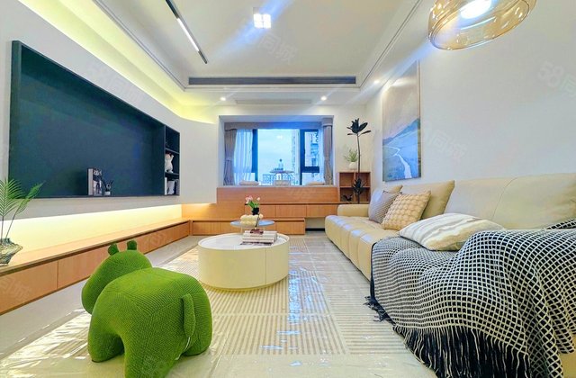 华晨雅庭3室2厅105.52㎡150万二手房图片